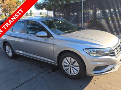 Used 2019 Volkswagen Jetta SE