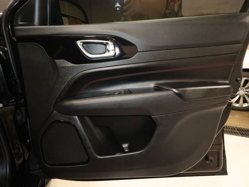 Used 2022 Jeep Compass Trailhawk w/ Trailhawk Elite Group image 20