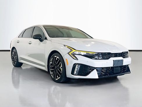 Used 2025 Kia K5 GT FWD image 3