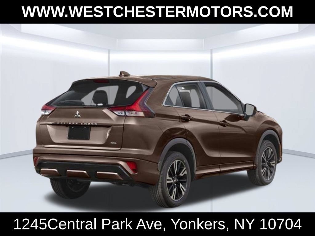 Used 2024 Mitsubishi Eclipse Cross SE AWD/4WD image 2