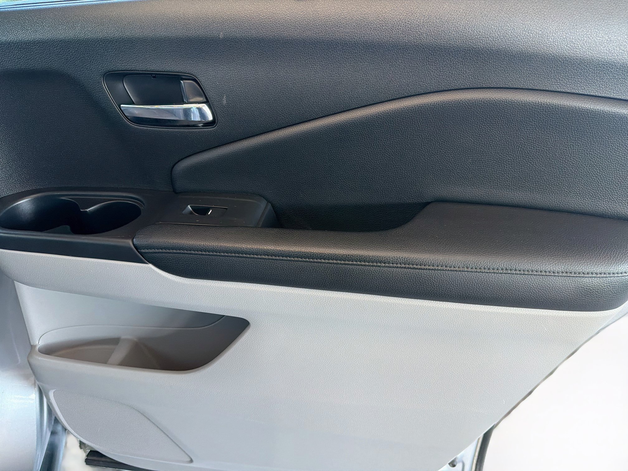 Used 2017 Honda Pilot Touring image 33