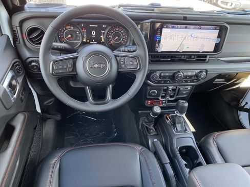 New 2026 Jeep Wrangler Unlimited Rubicon AWD/4WD image 9