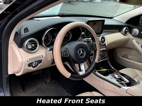 Used 2016 Mercedes-Benz C 300 4MATIC Sedan image 4
