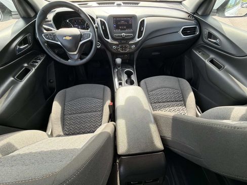 Certified 2023 Chevrolet Equinox LT image 2
