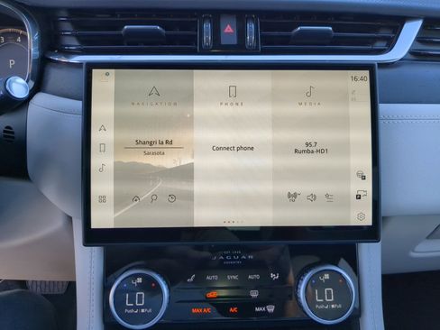 New 2026 Jaguar F-PACE R-Dynamic S image 20