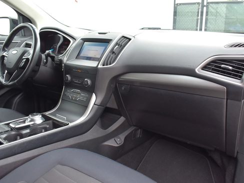 Used 2019 Ford Edge SEL FWD image 43