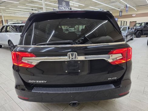 Used 2018 Honda Odyssey Elite image 7