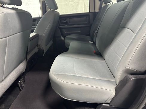 Used 2016 RAM 2500 Tradesman w/ Chrome Appearance Group image 38