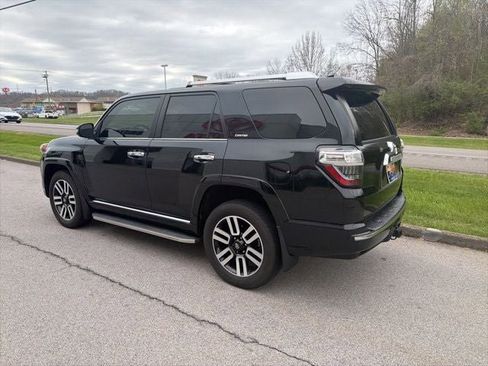 Used 2023 Toyota 4Runner Limited image 10
