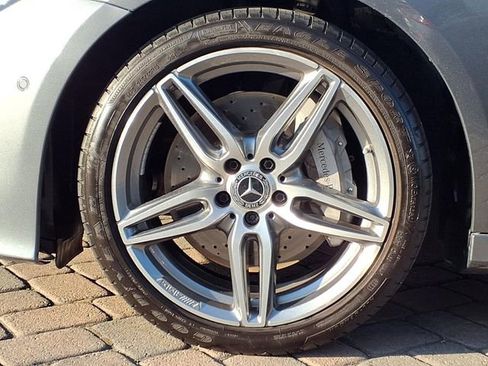 Used 2019 Mercedes-Benz E 300 image 8