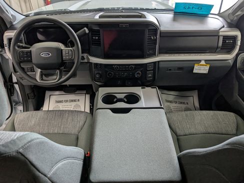 New 2026 Ford F250 XLT w/ XLT Premium Package image 5