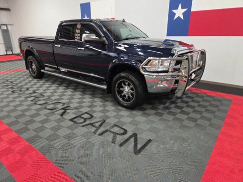 Used 2017 RAM 3500 Laramie Longhorn image 15