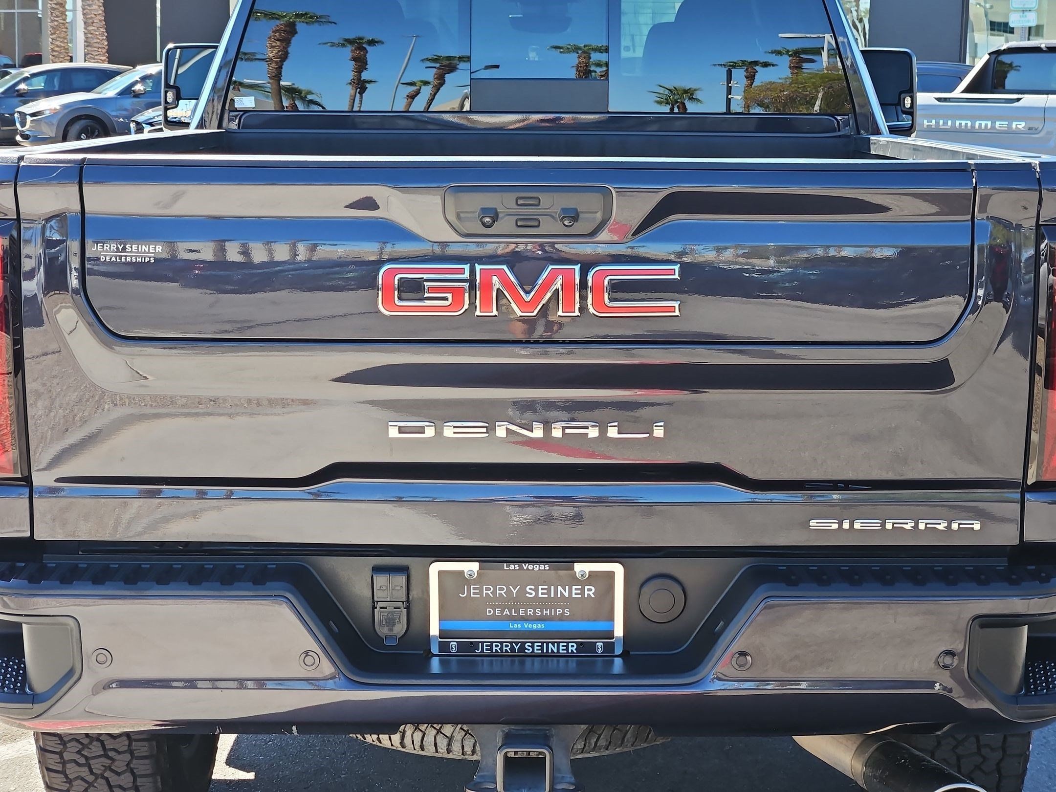 Certified 2024 GMC Sierra 2500 Denali w/ Denali Reserve Package AWD/4WD image 13