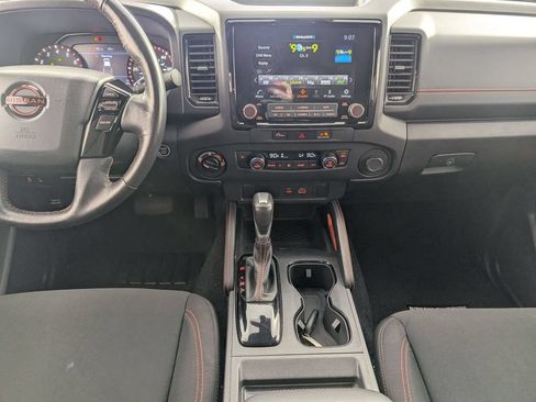 Used 2024 Nissan Frontier PRO-4X AWD/4WD image 26