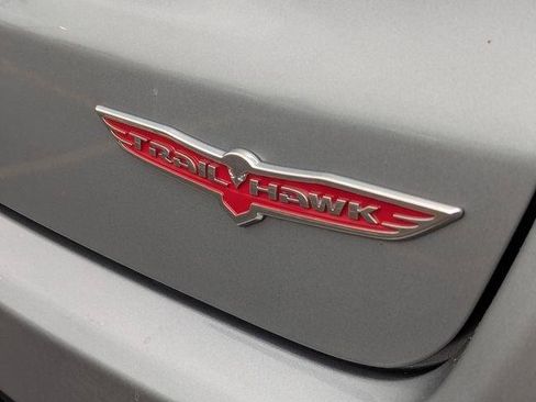 Used 2019 Jeep Compass Trailhawk AWD/4WD image 30