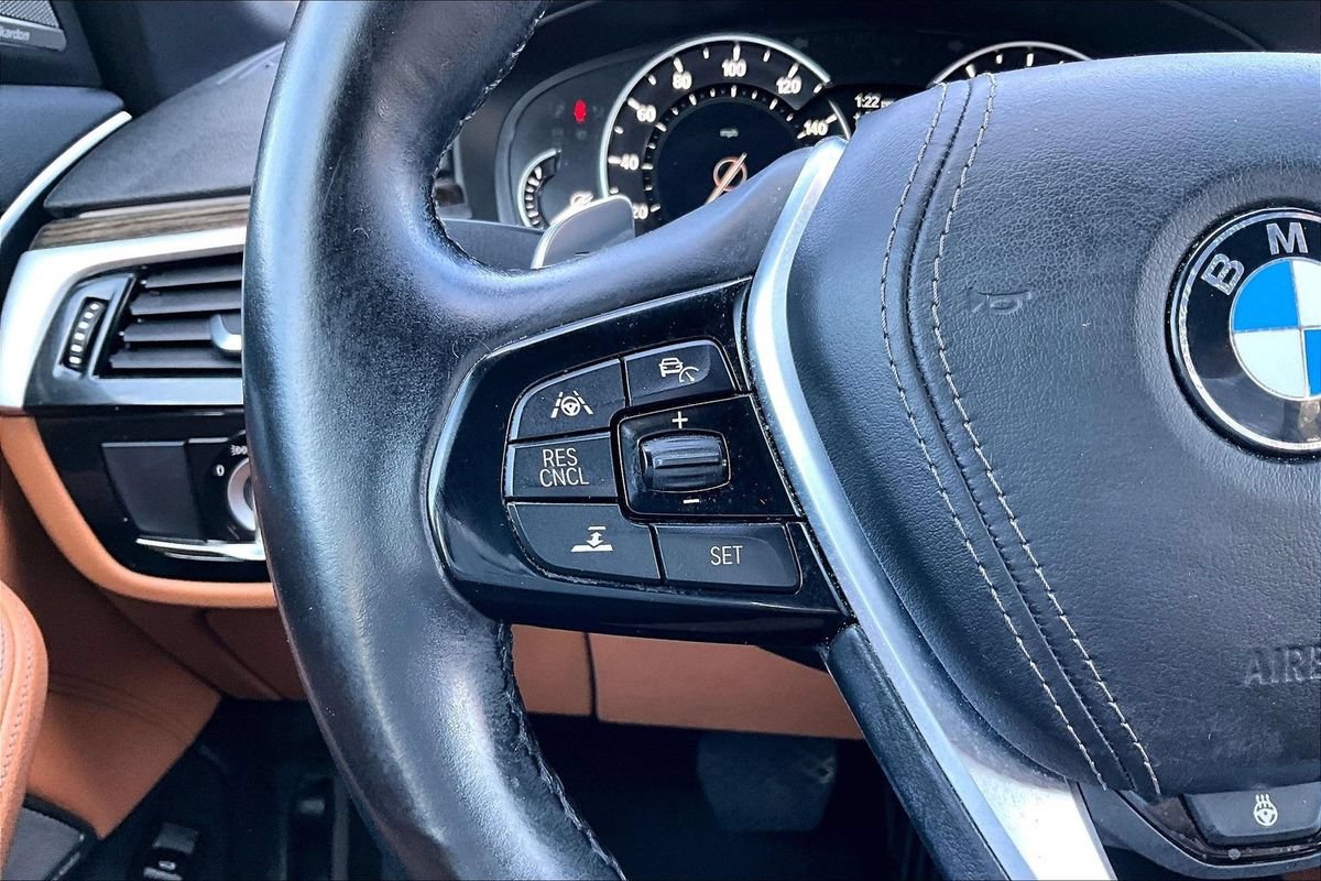 Used 2019 BMW 530i xDrive AWD/4WD image 22