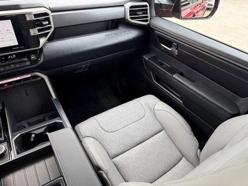 Used 2024 Toyota Tundra SR5 w/ SR5 Premium Package image 27