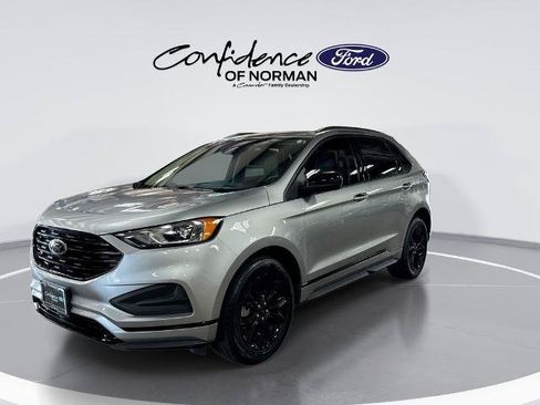 Certified 2024 Ford Edge SE w/ Black Appearance Package AWD/4WD image 3