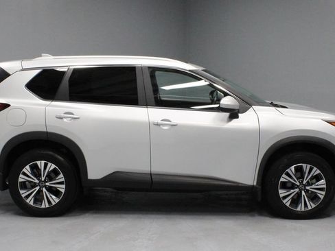 Certified 2023 Nissan Rogue SV w/ SV Premium B Package AWD/4WD image 11