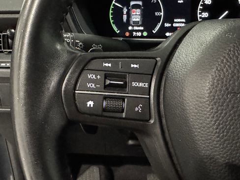 Used 2024 Honda CR-V Sport image 30