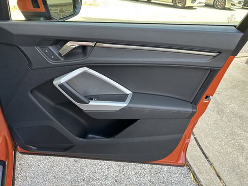 Used 2024 Audi Q3 2.0T Premium image 22