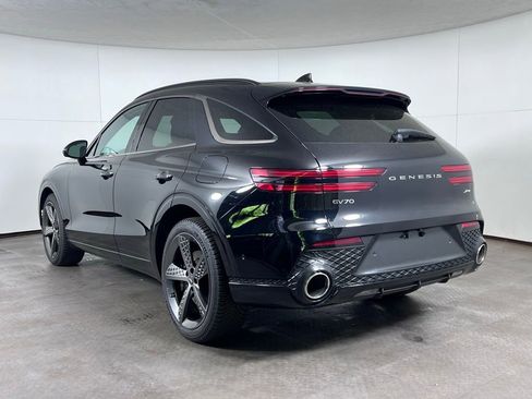 Used 2024 Genesis GV70 2.5T w/ Sport Prestige Package AWD/4WD image 3