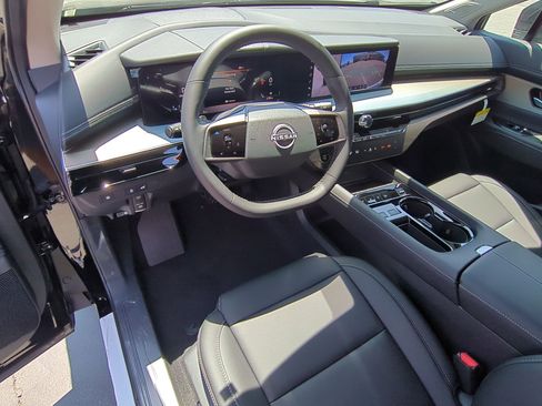 New 2025 Nissan Murano SL image 11