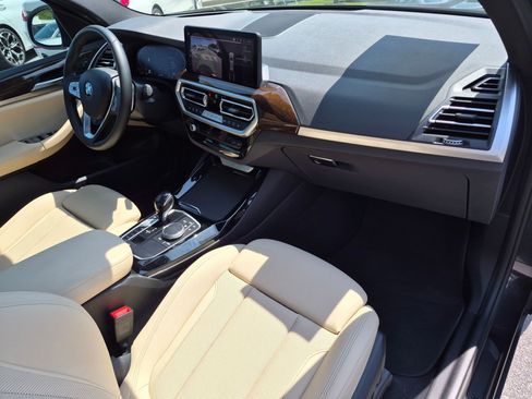 Used 2024 BMW X3 xDrive30i w/ Premium Package w/ZPA AWD/4WD image 40