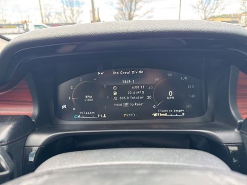 Used 2022 Lincoln Aviator Reserve w/ Equipment Group 201A image 15