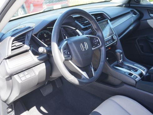 Used 2021 Honda Civic EX image 19