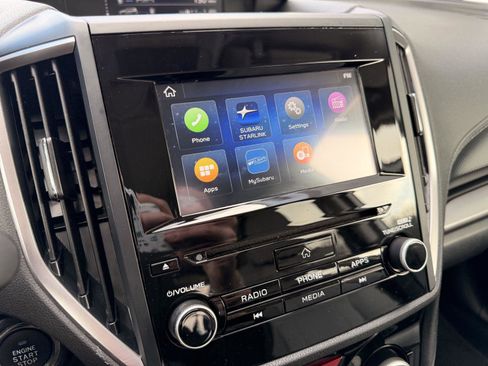 Used 2019 Subaru Forester Premium image 21