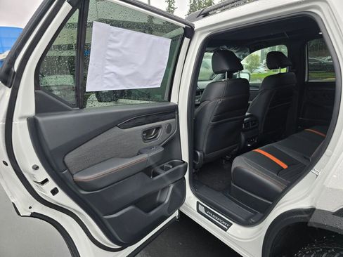 New 2026 Honda Passport TrailSport image 14