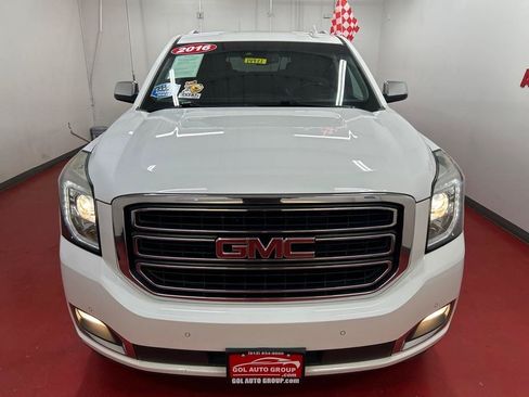 Used 2016 GMC Yukon XL SLT RWD image 4
