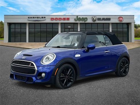 Used 2019 MINI Cooper S image 31