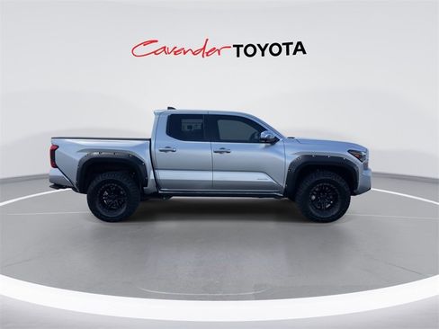 Used 2024 Toyota Tacoma Limited image 9