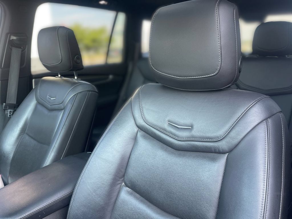 Used 2020 Cadillac XT6 Sport AWD/4WD image 9