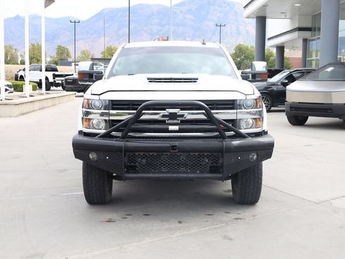Used 2017 Chevrolet Silverado 3500 LTZ w/ Duramax Plus Package AWD/4WD image 9