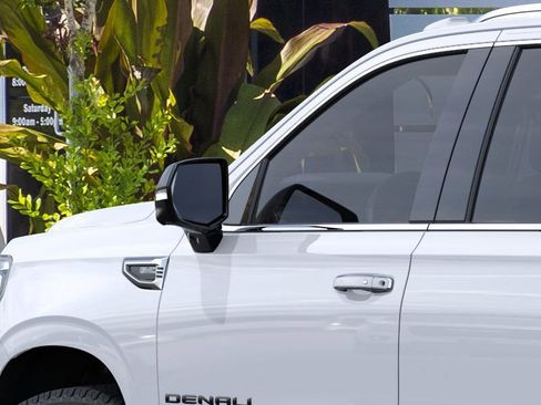 New 2026 GMC Yukon XL Denali AWD/4WD image 12