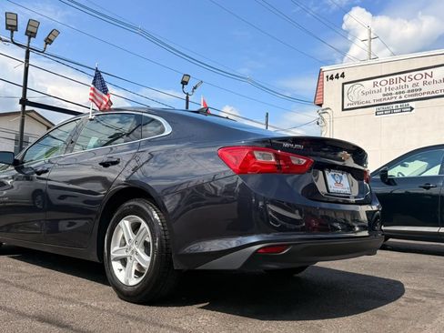 Used 2023 Chevrolet Malibu LT FWD image 9