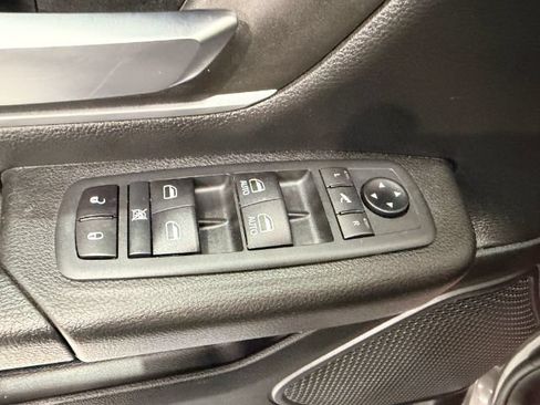 Used 2020 RAM 1500 Big Horn AWD/4WD image 45
