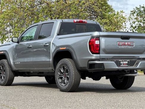 New 2025 GMC Canyon Elevation w/ Convenience Package image 6