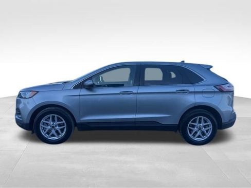 Used 2023 Ford Edge SEL image 5