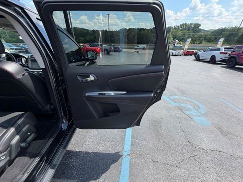 Used 2019 Dodge Journey GT w/ Nav & Sun Group AWD/4WD image 37