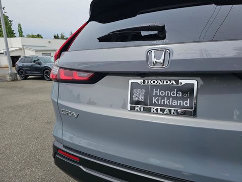 Certified 2025 Honda CR-V LX image 15