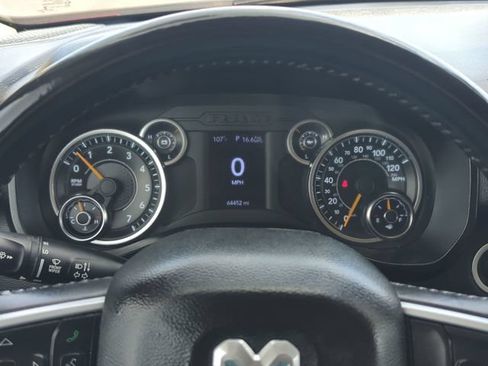 Used 2020 RAM 1500 Big Horn AWD/4WD image 16
