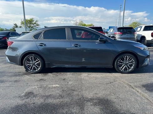 Used 2023 Kia Forte GT-Line w/ GT-Line Premium Package FWD image 9