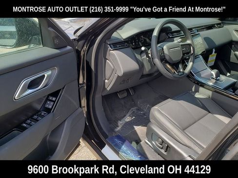 New 2026 Land Rover Range Rover Velar Dynamic SE image 4