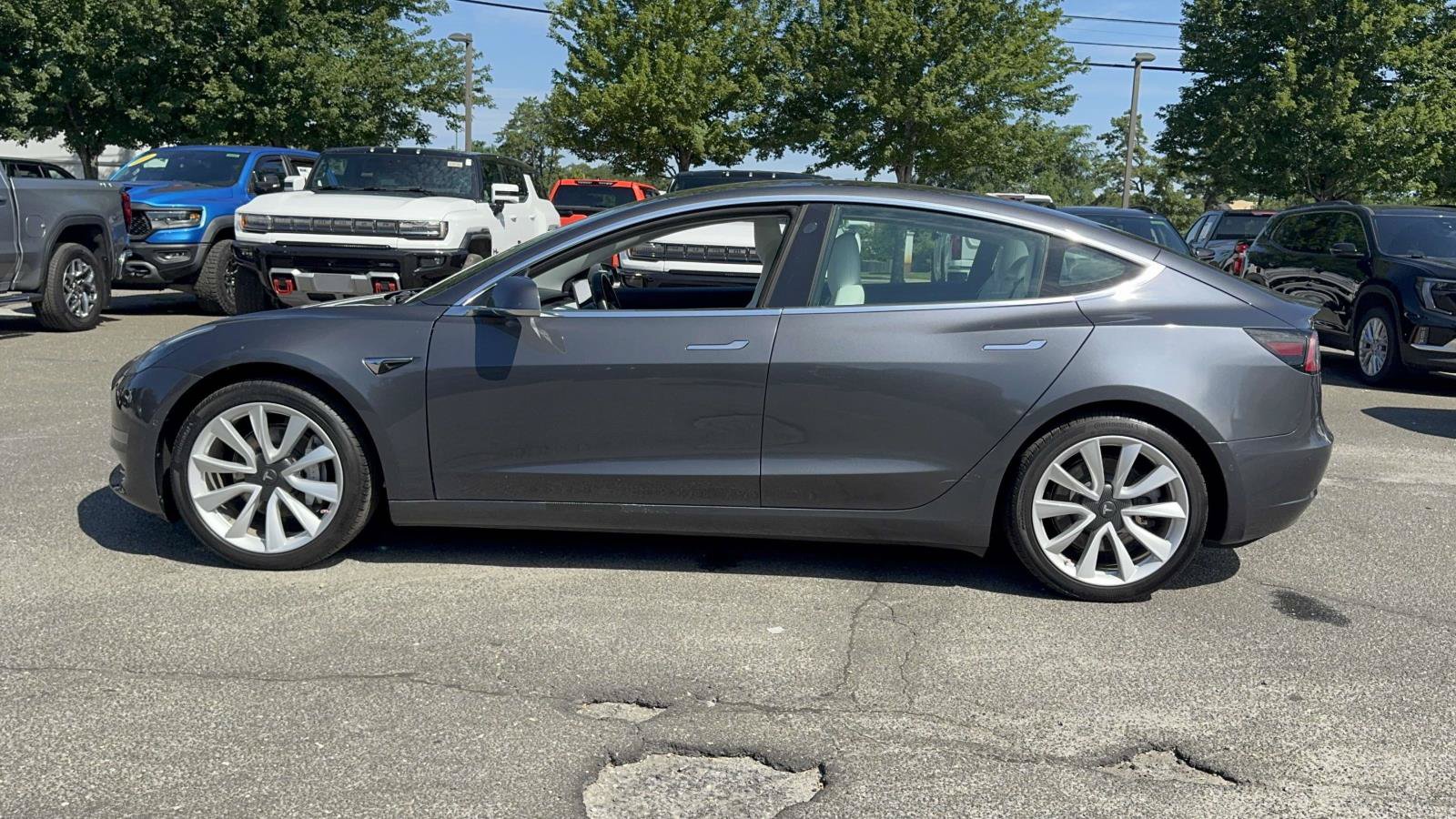 Used 2019 Tesla Model 3 Long Range AWD/4WD image 4