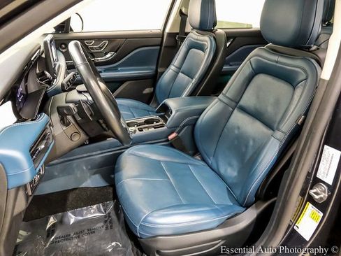 Used 2020 Lincoln Corsair Reserve image 9