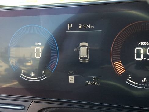 Used 2024 Hyundai Kona SEL AWD/4WD image 20